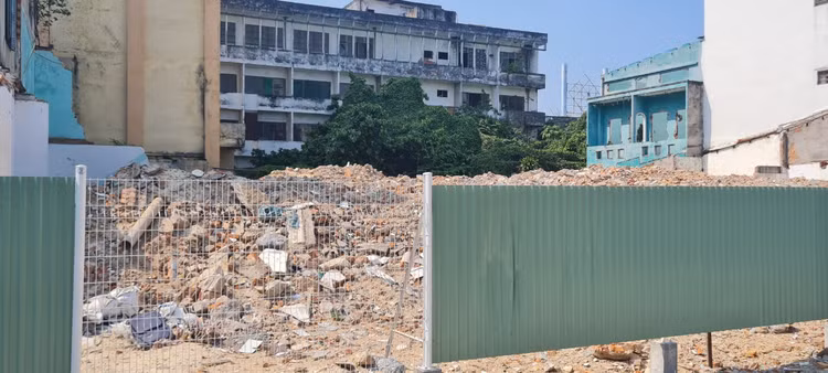 SVD Chi Lang sau 1 nam pha do: Nhech nhac giua khu dat “kim cuong“-Hinh-3