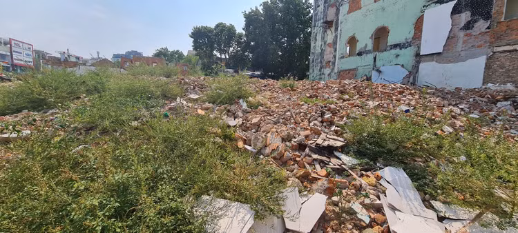 SVD Chi Lang sau 1 nam pha do: Nhech nhac giua khu dat “kim cuong“-Hinh-7