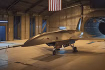 Cận cảnh UAV Anduril "cơn thịnh nộ" trên không của Quân đội Mỹ