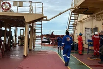 Khẩn trương ứng phó nguy cơ tràn dầu từ tàu Star Beuno tại Dung Quất