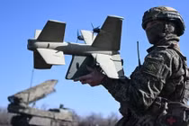 Cận cảnh loại UAV đánh chặn động năng bảo vệ Tổng thống Nga