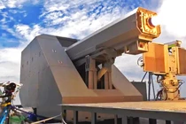 Mỹ, Trung Quốc bó tay trước pháo điện từ nhưng Nhật Bản làm được