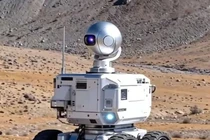 Robot được triển khai canh phòng biên giới Trung Quốc - Ấn Độ 