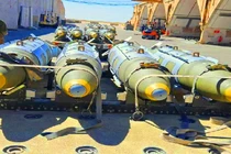 Mỹ bất chấp Quốc hội khẩn cấp bán cho Israel hàng vạn quả bom 