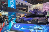 Hàn Quốc trang bị hệ thống phòng vệ chủ động Trophy lên xe tăng K2 