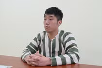 Tiktoker “Dù Bầu Trời” bị bắt vì bắt chước “Tàng Keng Ông Trùm”