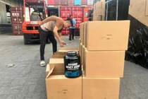 Triệt phá đường dây buôn lậu thực phẩm chức năng quy mô lớn