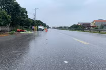 Bắt tài xế bỏ trốn khi gây tai nạn khiến một phụ nữ ở Hưng Yên tử vong