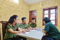 Cần phải xử nghiêm hành vi lừa đảo bán giấy mời diễu binh A80