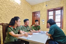 Cần phải xử nghiêm hành vi lừa đảo bán giấy mời diễu binh A80