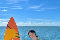 YouTuber Lluvly gây sốt với phong cách nghỉ dưỡng sang chảnh