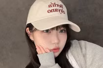 Chỉ đi bộ mỗi ngày, hot girl Hàn hút hơn 1 triệu follow