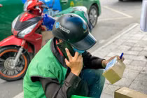 Cảnh giác với thủ đoạn lừa đảo mới liên quan đến shipper giao hàng