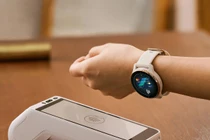 Garmin bắt tay MoMo, thanh toán QR ngay trên đồng hồ