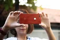 3 tính năng iPhone cần bật ngay khi du lịch