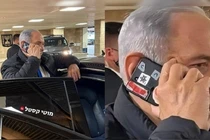 Thủ tướng Israel dán kín camera điện thoại