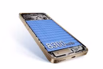 Vì sao Apple và Samsung vẫn nói không với pin 10.000mAh?