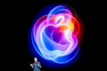 Apple thay tướng AI, áp lực bắt kịp cuộc đua ngày càng lớn