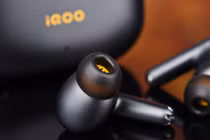 Tai nghe iQOO TWS 5 gây sốt, chống ồn 60 dB, pin 48 giờ