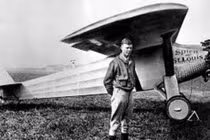 Chuyến bay 33 giờ làm chấn động thế giới năm 1927