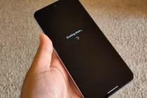 Điện thoại Android bật 24/7 có hại không? Câu trả lời gây sốc