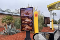 [GALLERY] McDonald's gây sốc với AI nhận đơn, xử lý hơn 1 triệu lượt gọi món