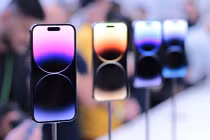 Apple đang phải chuyển hàng triệu đơn hàng tấm nền OLED iPhone từ BOE sang Samsung Display do sự cố chất lượng nghiêm trọng.