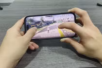 Game ray tracing đầu tiên biến iPhone 17 Pro thành PC