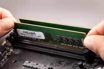 Hãng bồn cầu Nhật bất ngờ thành “ngôi sao AI”