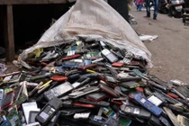 Bên trong đế chế rác thải điện tử tỷ USD ở Ấn Độ