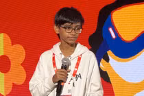 Thần đồng AI 16 tuổi tự lập startup tuyển cả bố vào làm