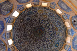 Tàn tích huy hoàng của thành phố cổ trên Con đường Tơ lụa ở Trung Á