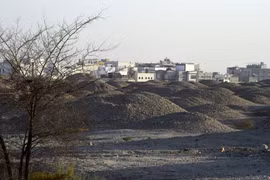 Khám phá quần thể mộ cổ Dilmun trên đất Bahrain