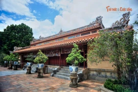 Khám phá lăng mộ vua Minh Mạng theo phong thủy chuẩn