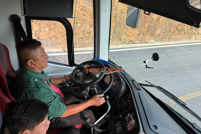 Nâng cao an toàn xe khách giường nằm qua khảo sát và quy chuẩn mới