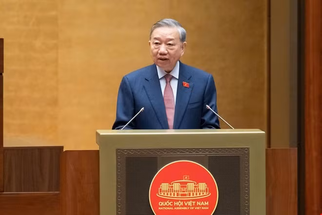 Tổng Bí thư Tô Lâm: Luật không chỉ 'mở đường' mà còn phải 'sửa đường'