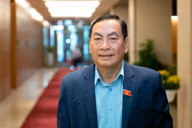 Cần chấm dứt nghịch lý trả lương theo thâm niên