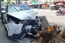 Ô tô đâm liên hoàn 10 xe máy, một nạn nhân đã tử vong