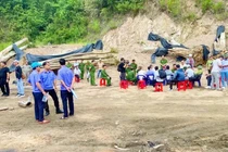 Gia Lai tạm đình chỉ sinh hoạt đảng đối với 5 cán bộ bị điều tra