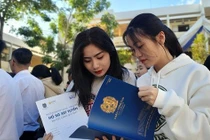 Chuyên gia đề nghị giữ xét học bạ, nâng cao chất lượng giáo dục