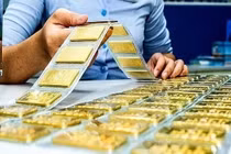 Đề xuất thuế chuyển nhượng vàng miếng và cải cách thuế cá nhân