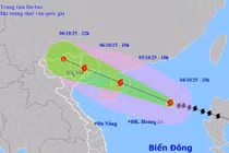 Bão số 11 Matmo mạnh lên, cảnh báo lũ lụt trên diện rộng
