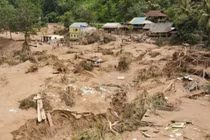 Chính phủ hỗ trợ thêm 300 tỷ cho Điện Biên, Nghệ An