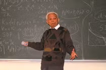 Tri thức Việt trong dòng chảy nhân loại