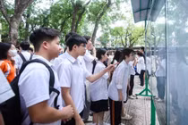 Học sinh cần xác nhận nhập học sau khi trúng tuyển lớp 10 