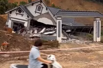 Sạt lở đất trong đêm ở Lào Cai, 5 người thương vong 