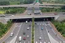 Đề xuất phân làn tốc độ và phân luồng phương tiện đối với xe tải