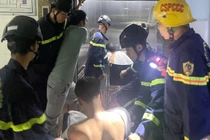 Giải cứu thành công 3 người mắc kẹt trong thang máy bệnh viện Đà Nẵng