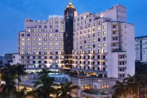 Nhiều doanh nhân, ca sĩ có tên trong danh sách đánh bạc 2.600 tỷ đồng 