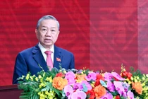 Công an nhân dân vì Đảng, vì Dân